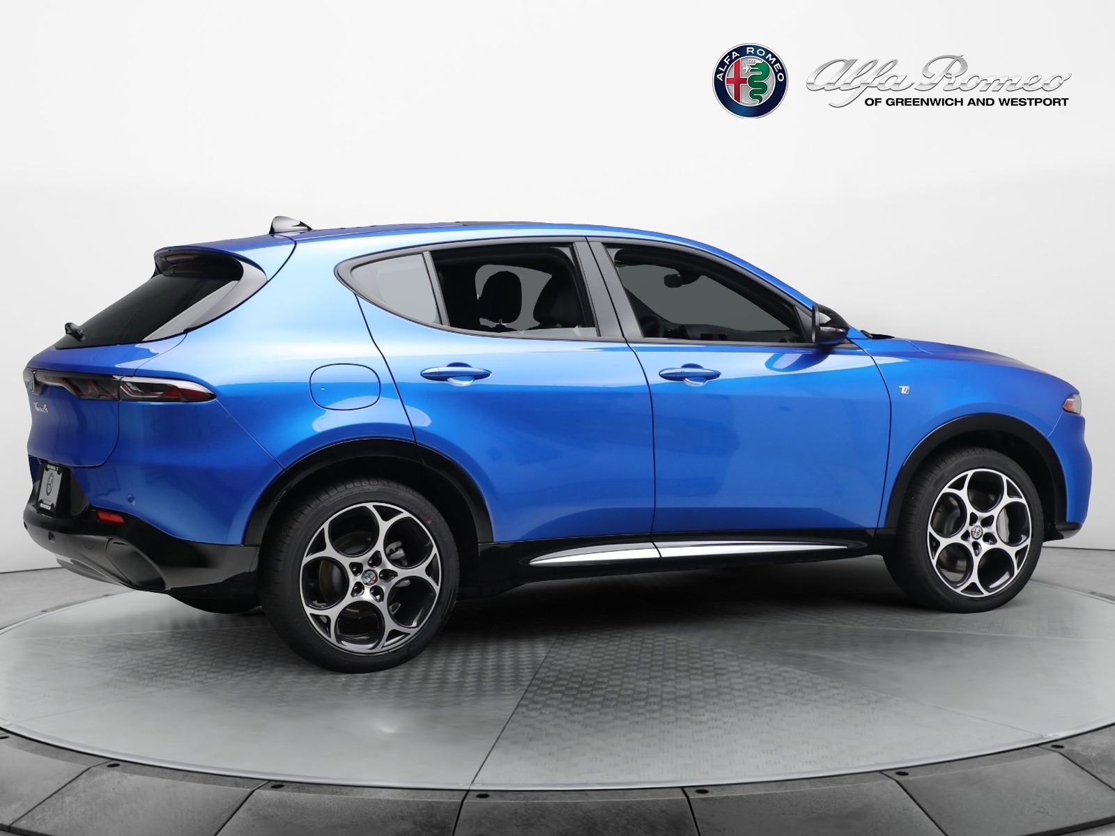 New 2024 Alfa Romeo Tonale Ti | St. Petersburg, FL