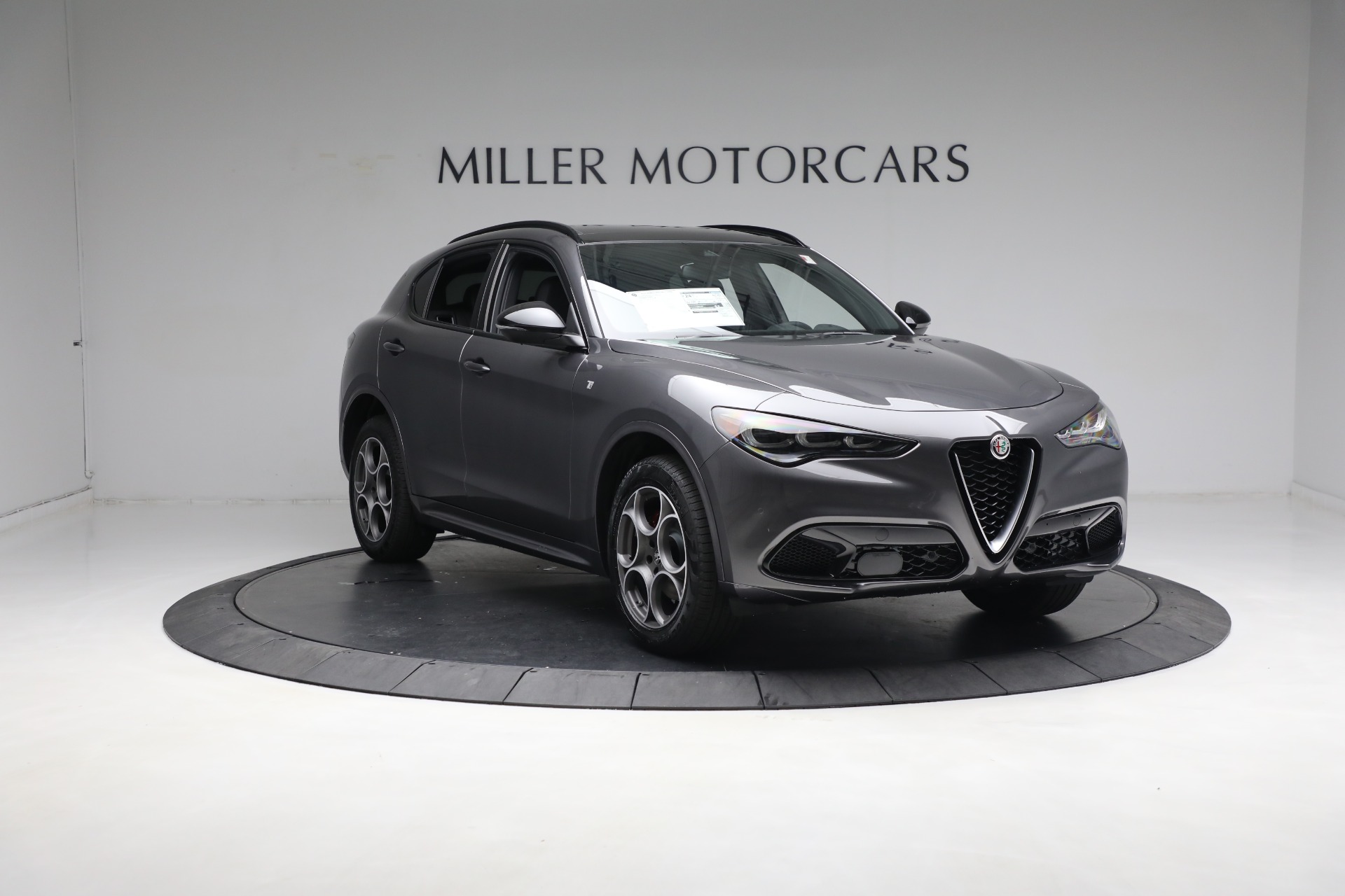 New 2024 Alfa Romeo Stelvio Ti | St. Petersburg, FL