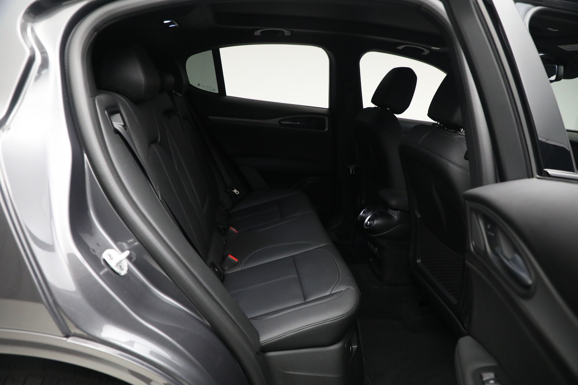 New 2024 Alfa Romeo Stelvio Ti | St. Petersburg, FL