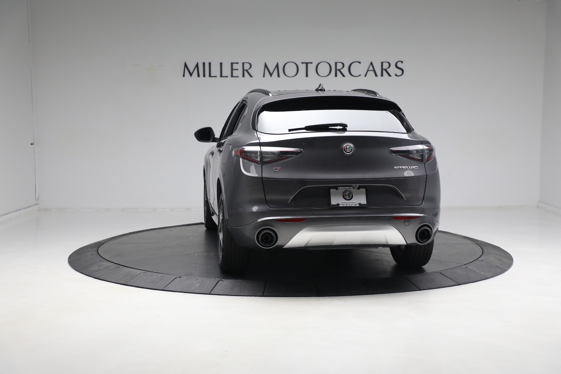 New 2024 Alfa Romeo Stelvio Ti | St. Petersburg, FL