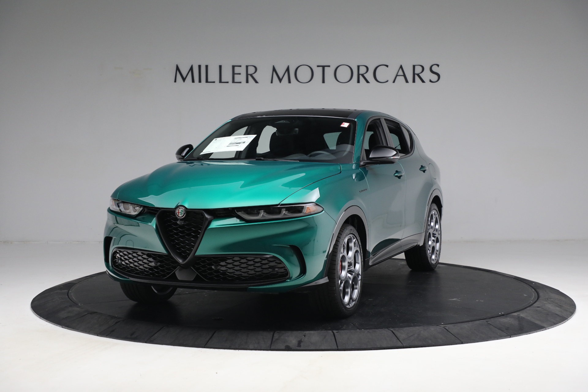 New 2024 Alfa Romeo Tonale Veloce | St. Petersburg, FL