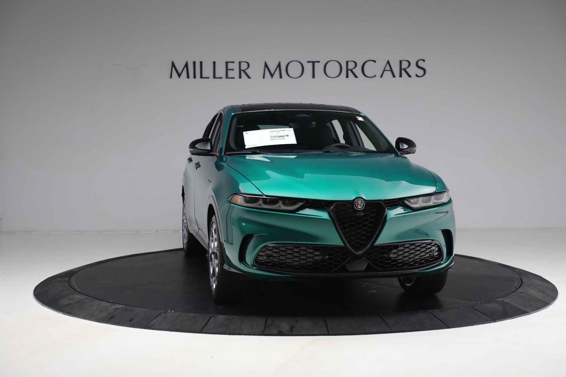 New 2024 Alfa Romeo Tonale Veloce | St. Petersburg, FL