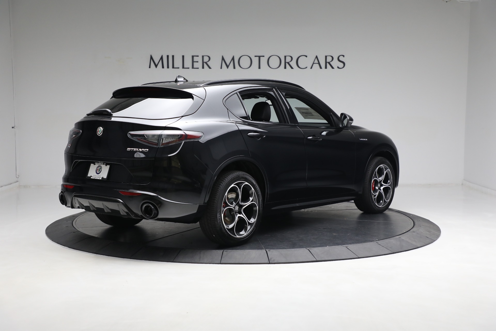 New 2024 Alfa Romeo Stelvio Veloce | St. Petersburg, FL