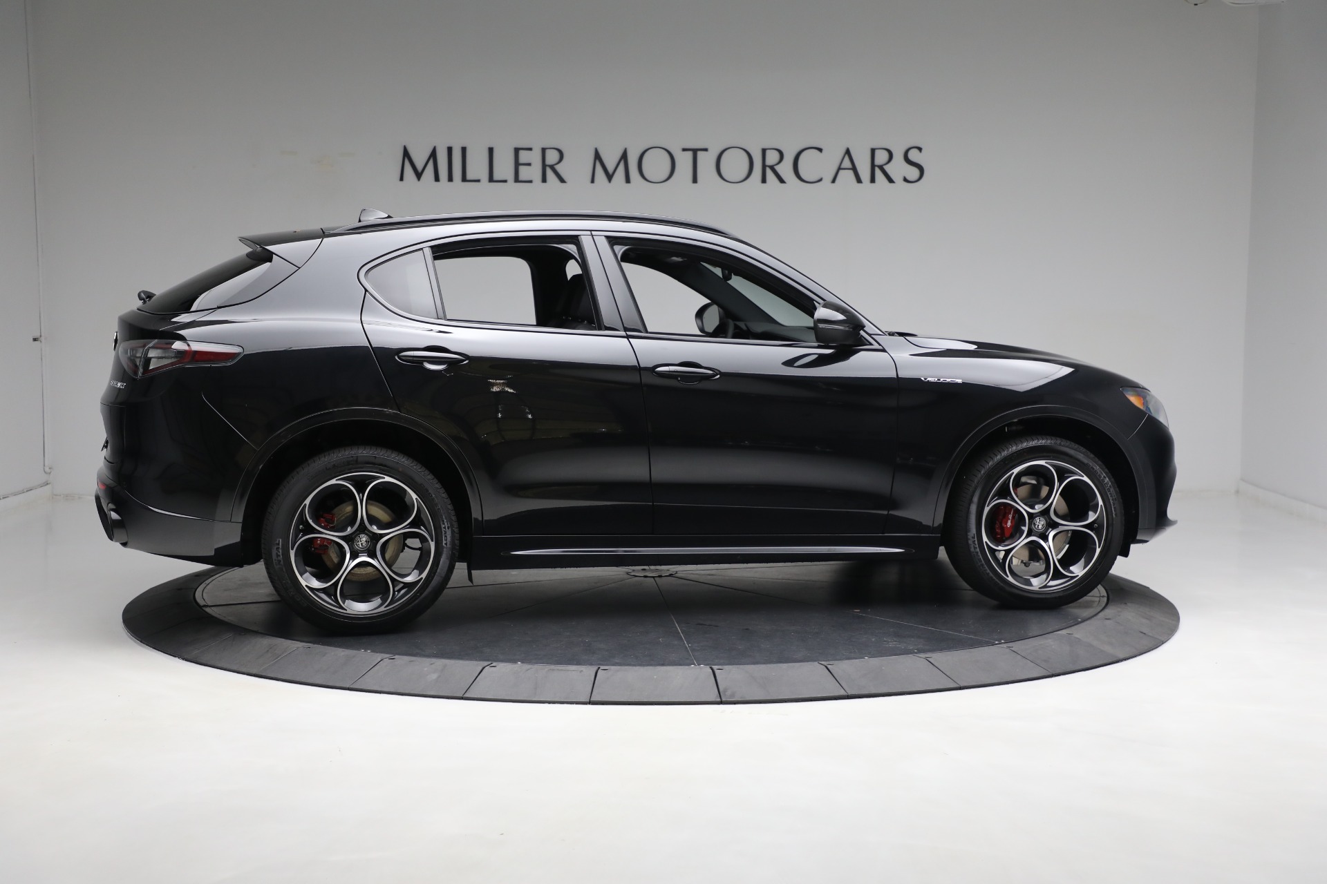 New 2024 Alfa Romeo Stelvio Veloce | St. Petersburg, FL