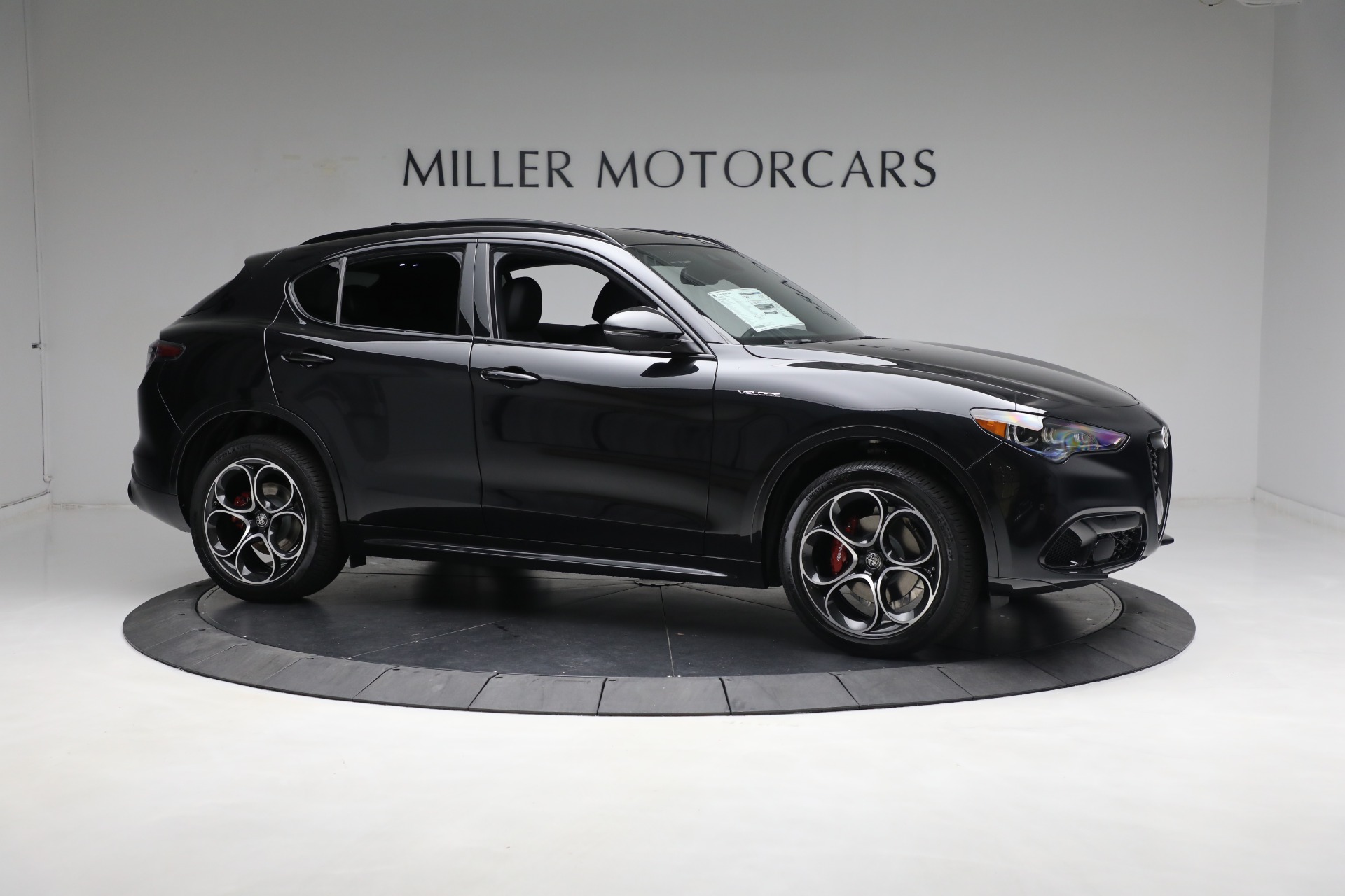 New 2024 Alfa Romeo Stelvio Veloce | St. Petersburg, FL