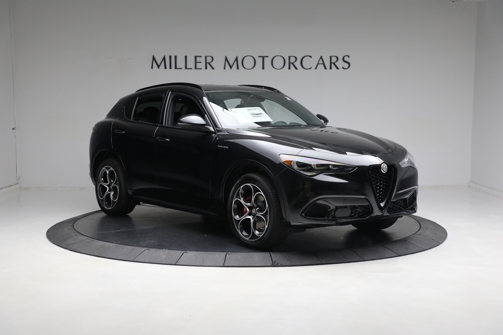 New 2024 Alfa Romeo Stelvio Veloce | St. Petersburg, FL