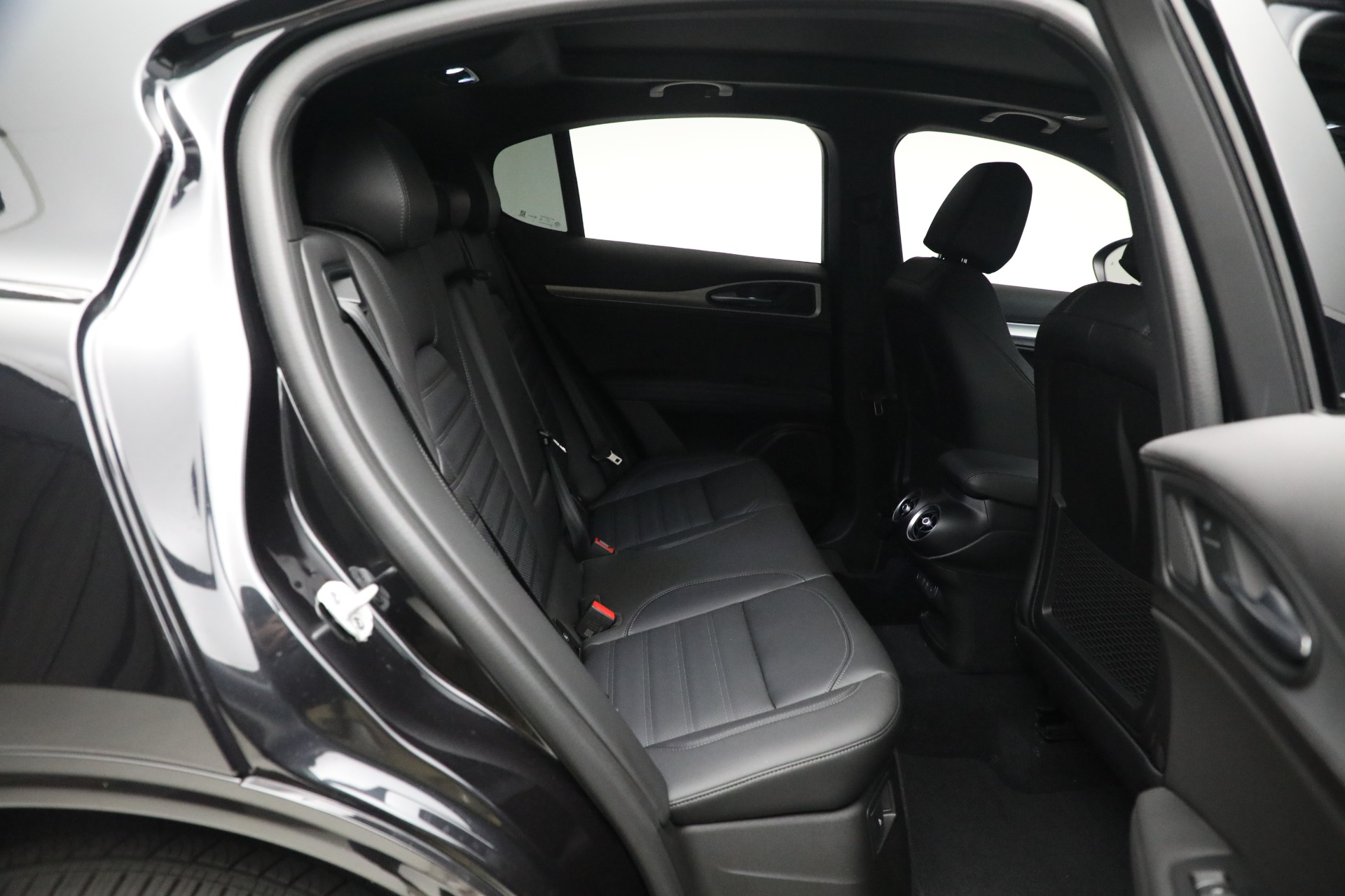 New 2024 Alfa Romeo Stelvio Veloce | St. Petersburg, FL