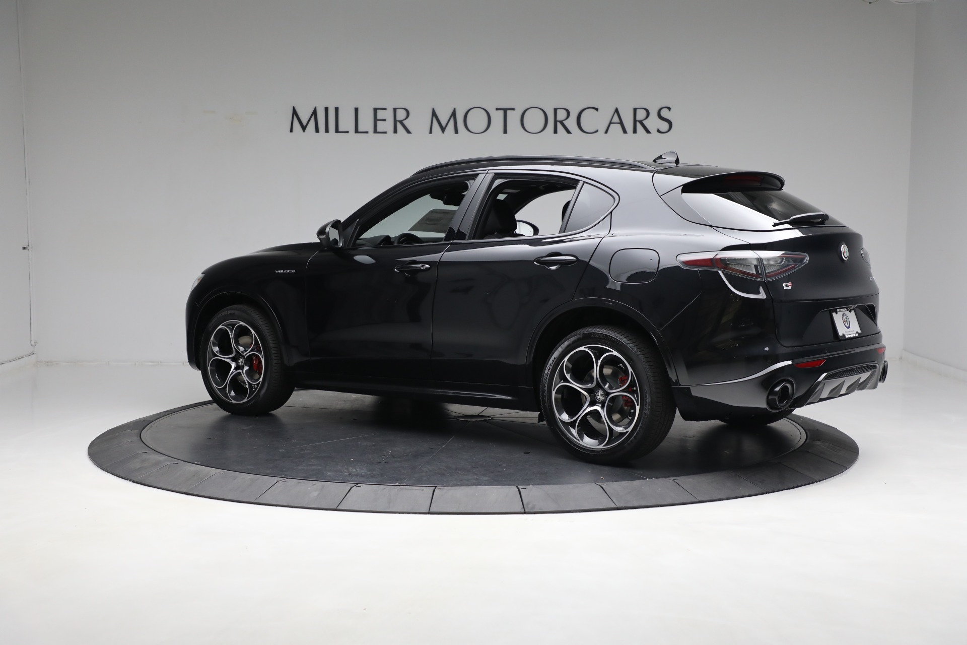 New 2024 Alfa Romeo Stelvio Veloce | St. Petersburg, FL