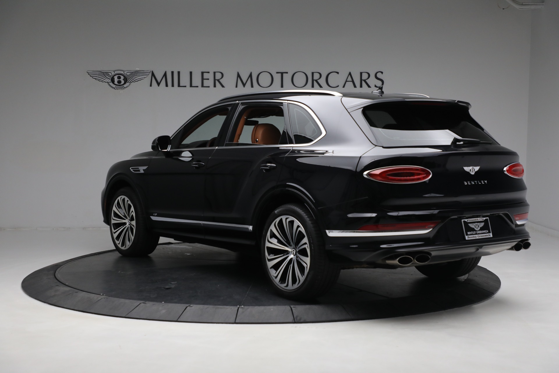 Used 2021 Bentley Bentayga V8 | St. Petersburg, FL