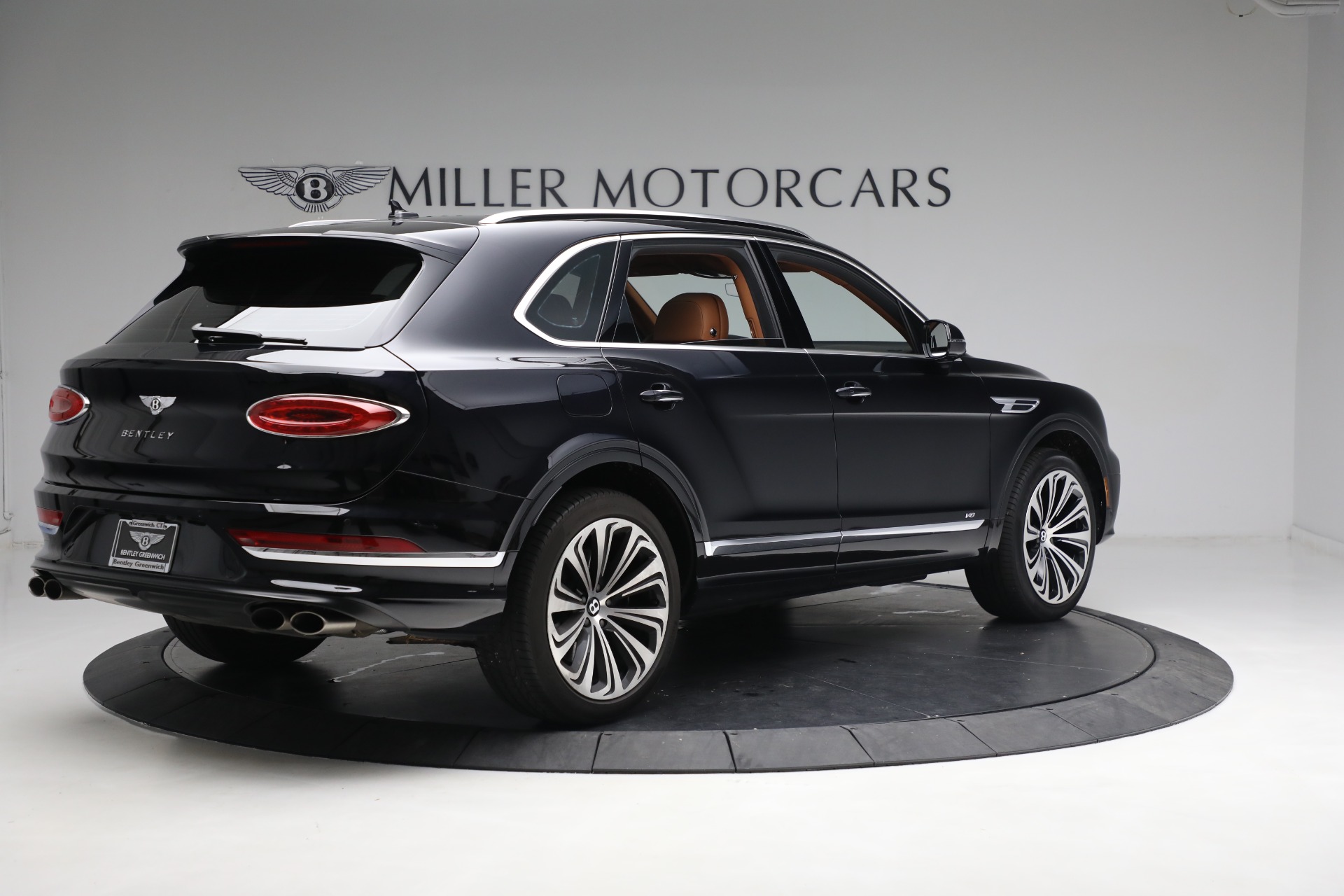 Used 2021 Bentley Bentayga V8 | St. Petersburg, FL