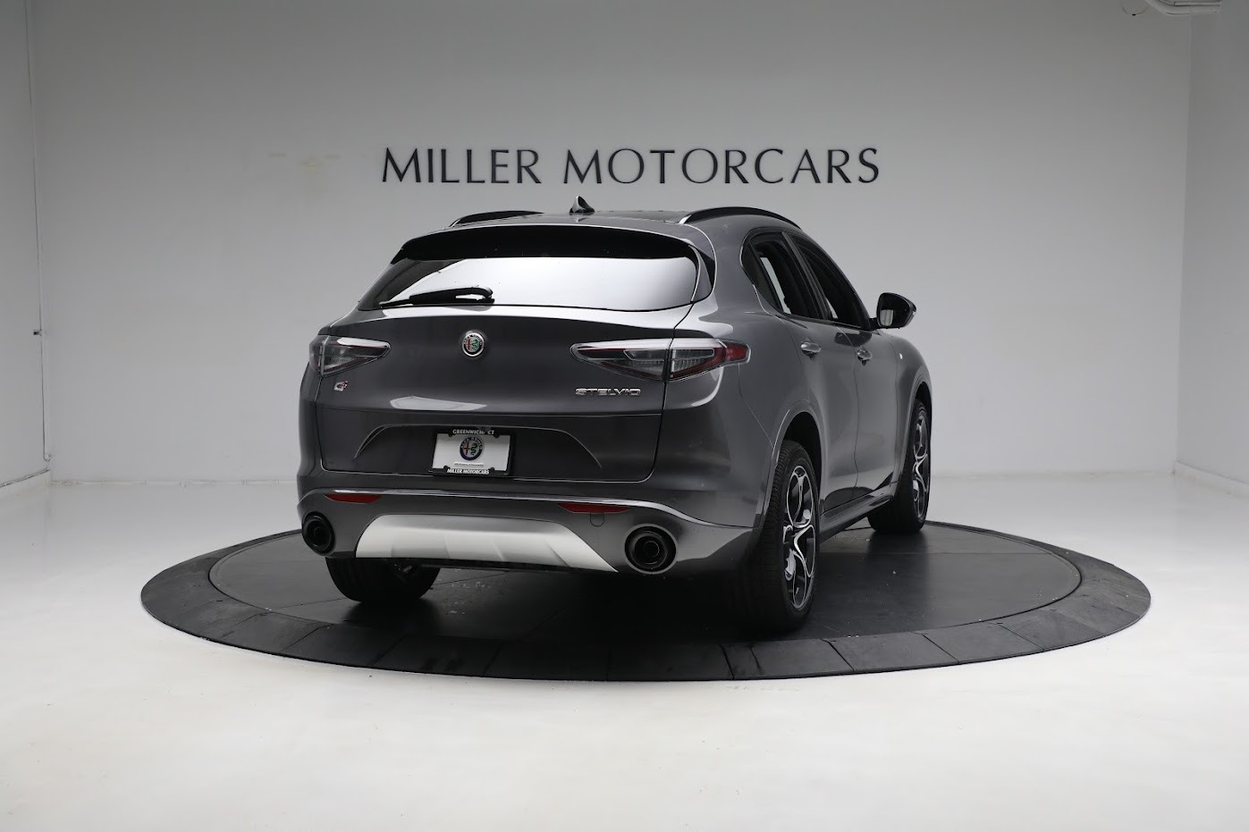 New 2024 Alfa Romeo Stelvio Ti | St. Petersburg, FL