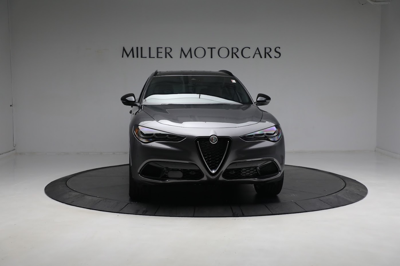 New 2024 Alfa Romeo Stelvio Ti | St. Petersburg, FL
