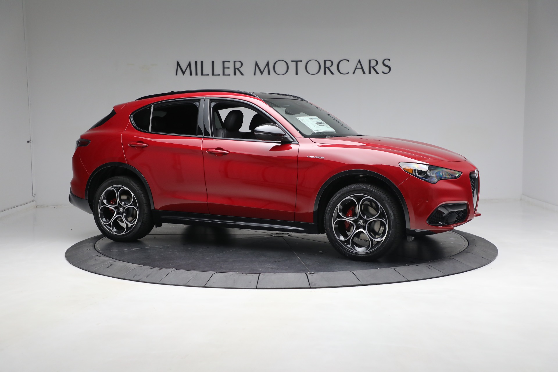 New 2024 Alfa Romeo Stelvio Veloce | St. Petersburg, FL