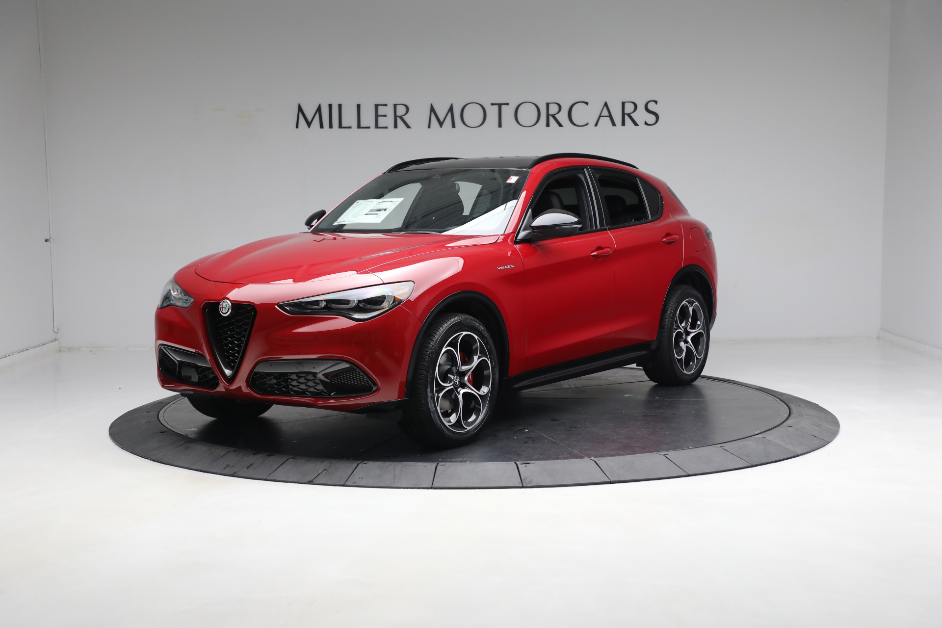 New 2024 Alfa Romeo Stelvio Veloce | St. Petersburg, FL
