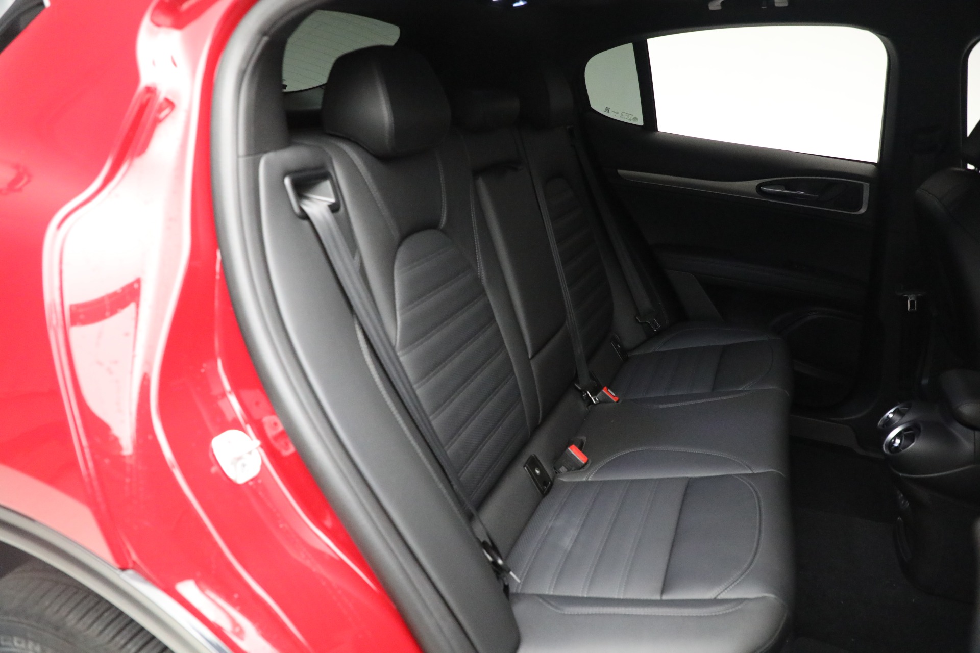 New 2024 Alfa Romeo Stelvio Veloce | St. Petersburg, FL