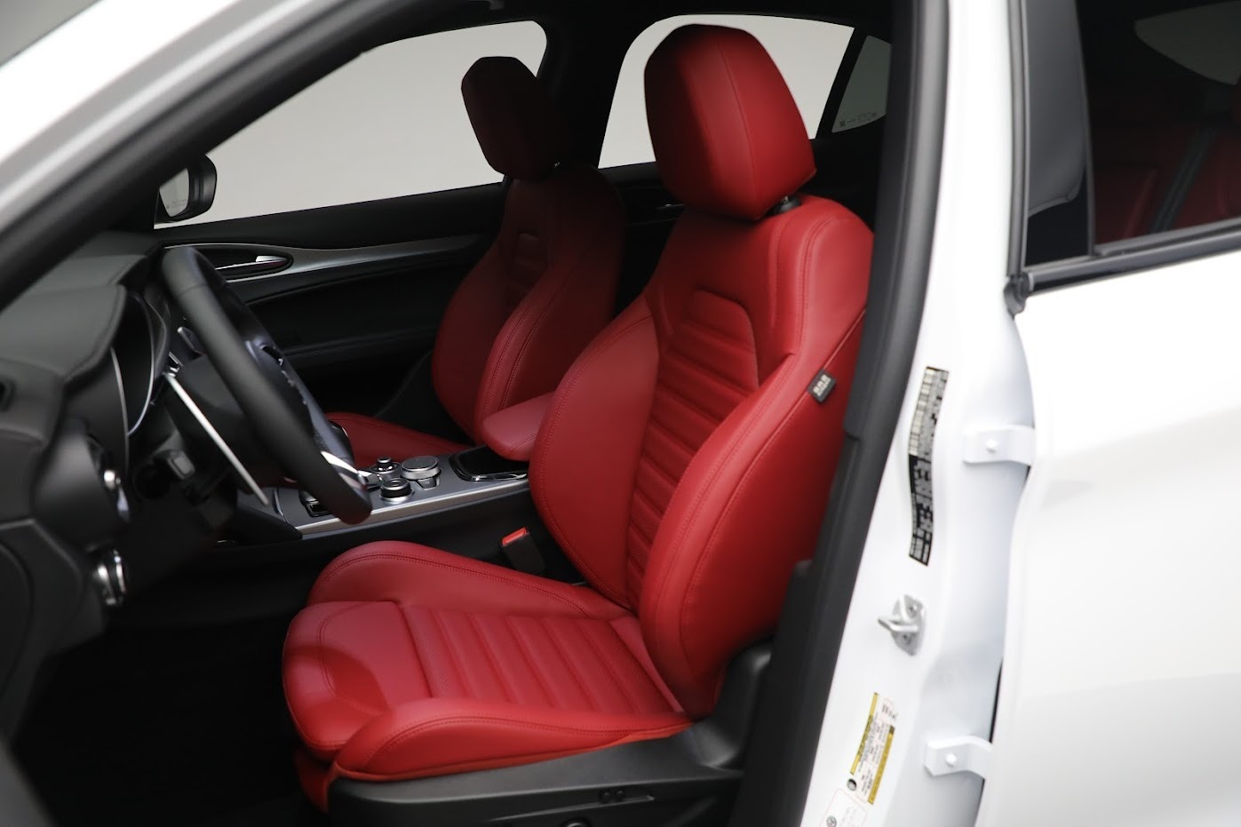 New 2024 Alfa Romeo Stelvio Veloce | St. Petersburg, FL
