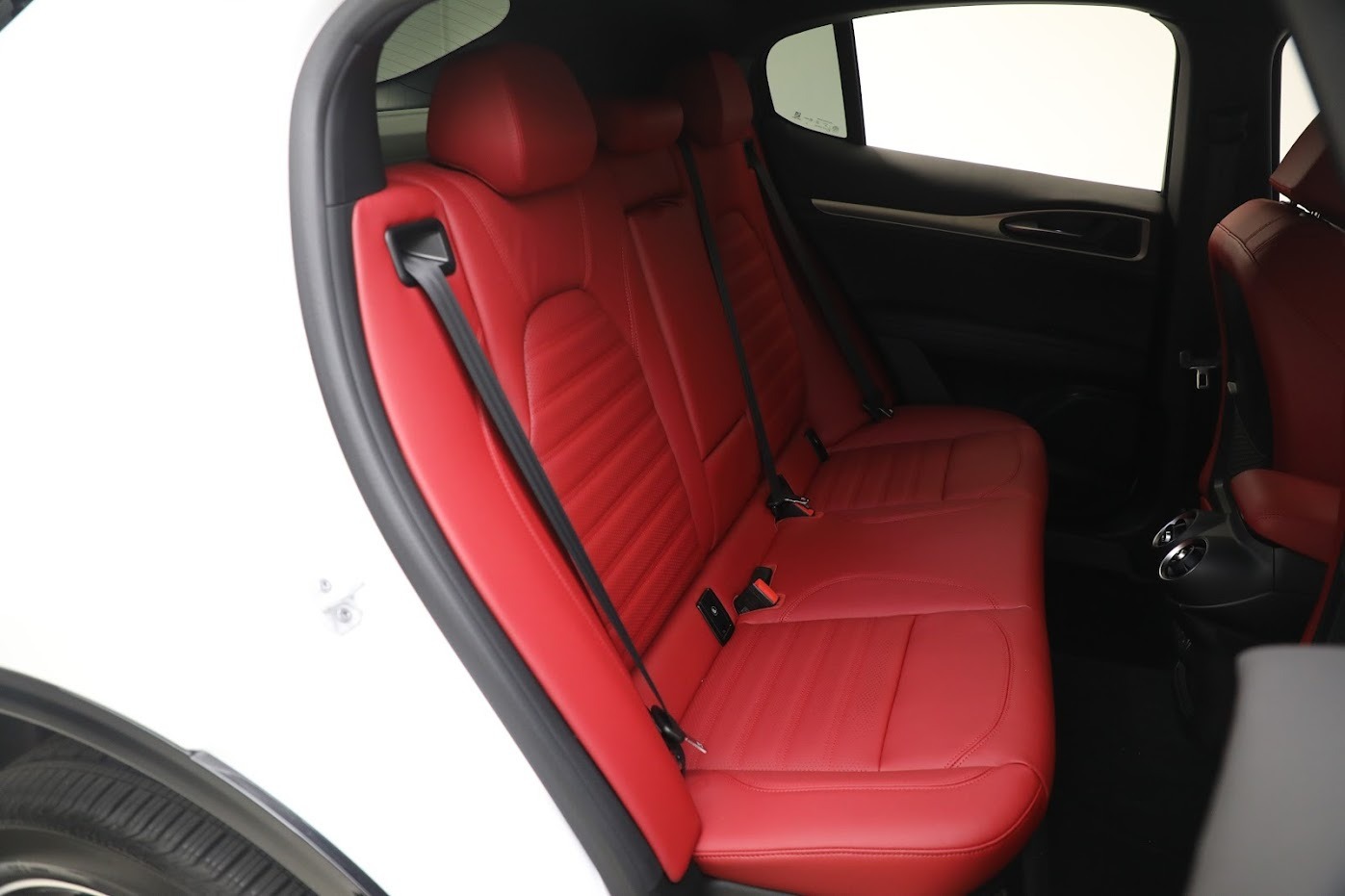 New 2024 Alfa Romeo Stelvio Veloce | St. Petersburg, FL