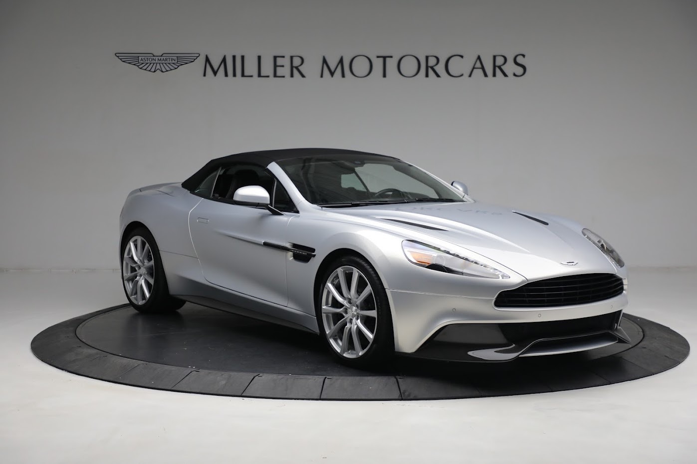 Used 2016 Aston Martin Vanquish Volante | St. Petersburg, FL