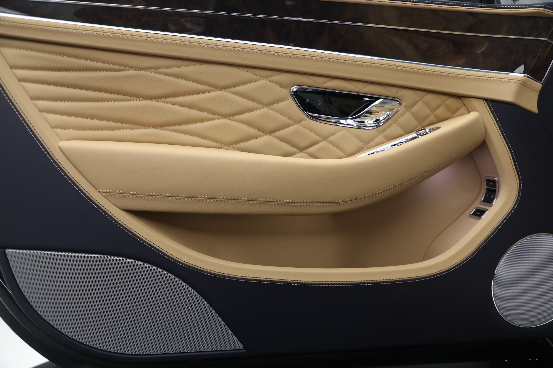 New 2024 Bentley Continental GTC V8 Azure | St. Petersburg, FL