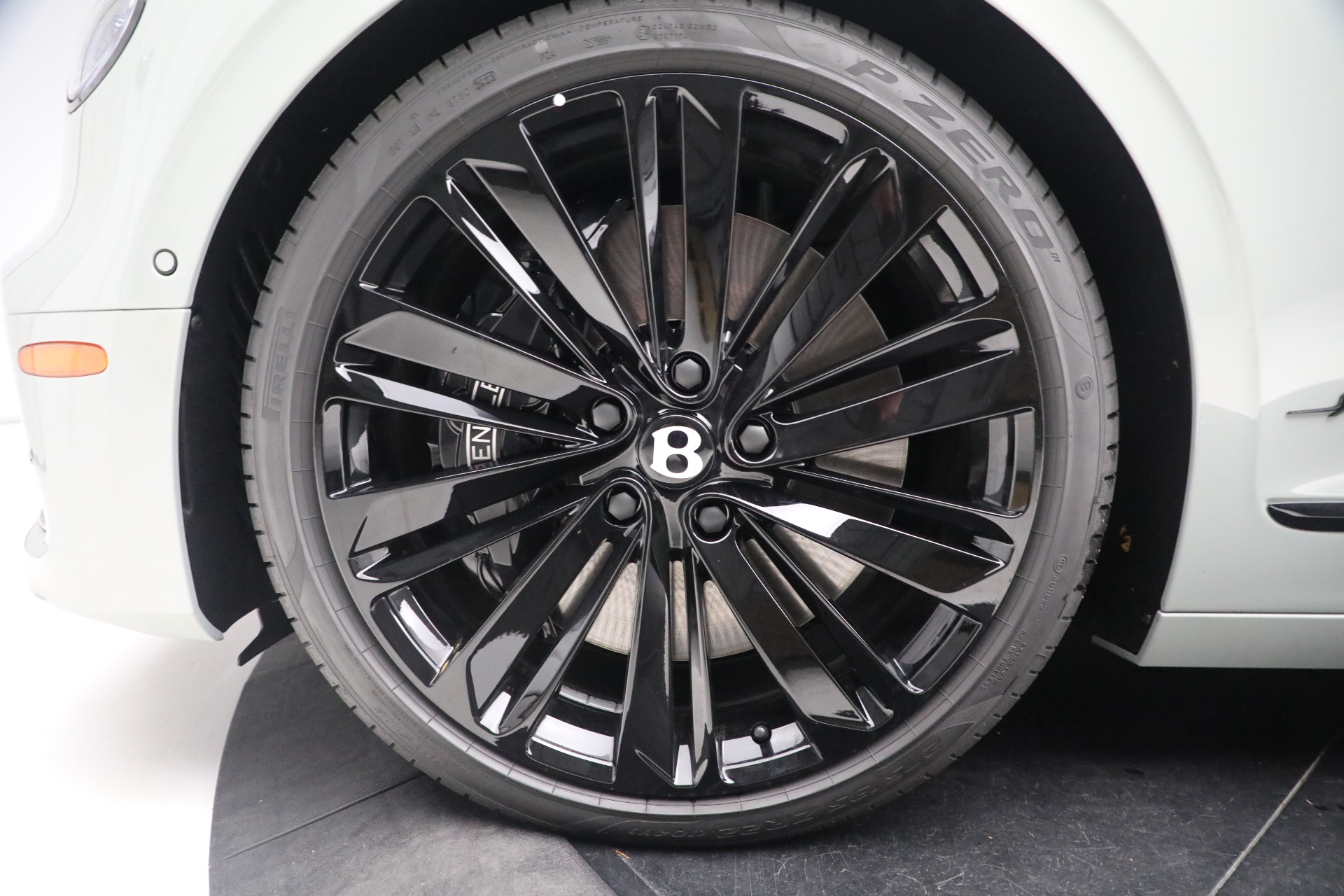 New 2024 Bentley Flying Spur Speed Edition 12 | St. Petersburg, FL