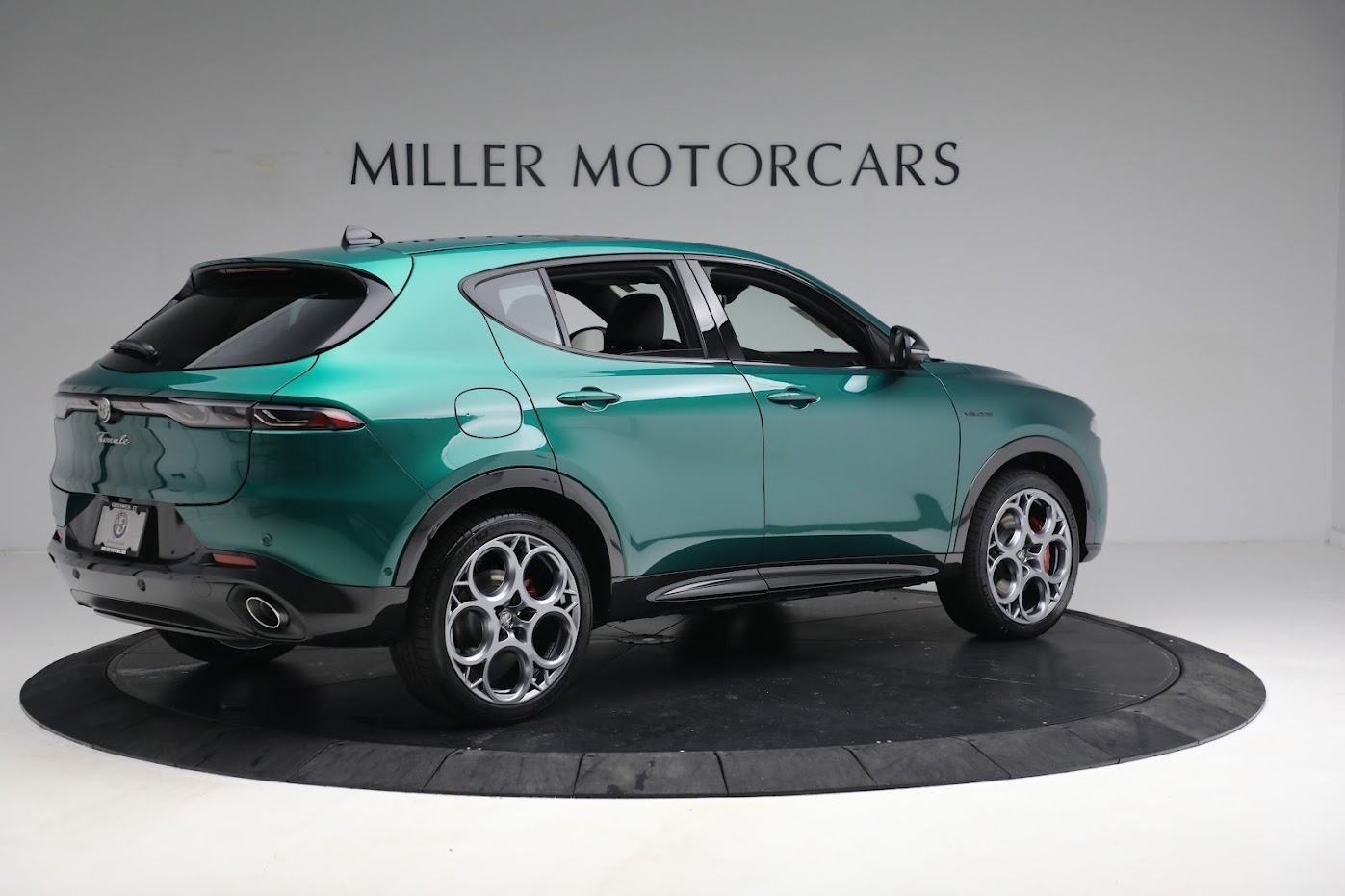 New 2024 Alfa Romeo Tonale Veloce | St. Petersburg, FL
