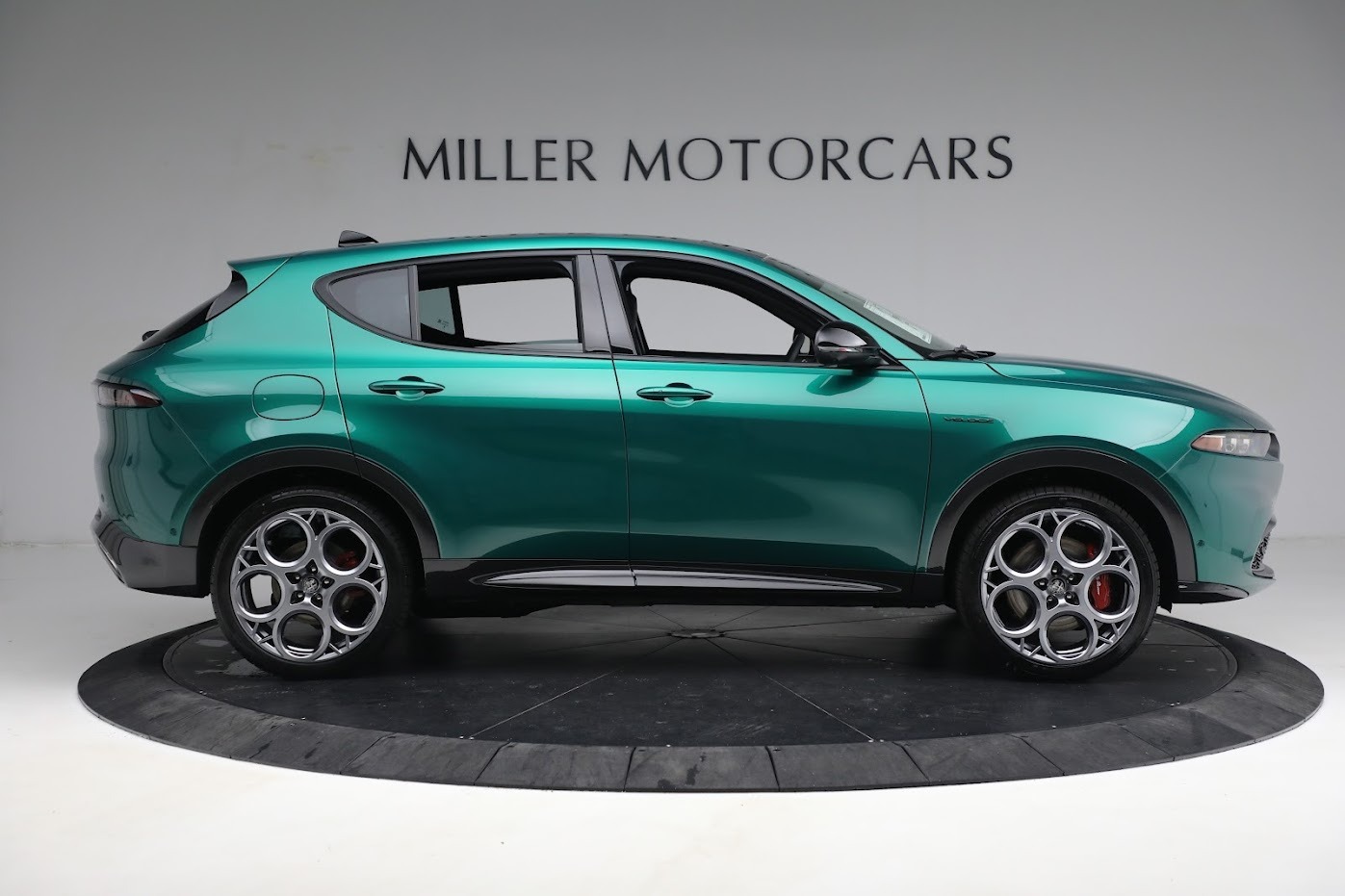 New 2024 Alfa Romeo Tonale Veloce | St. Petersburg, FL