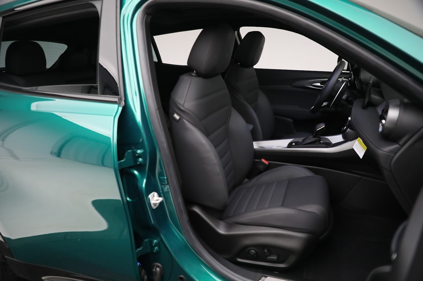 New 2024 Alfa Romeo Tonale Veloce | St. Petersburg, FL