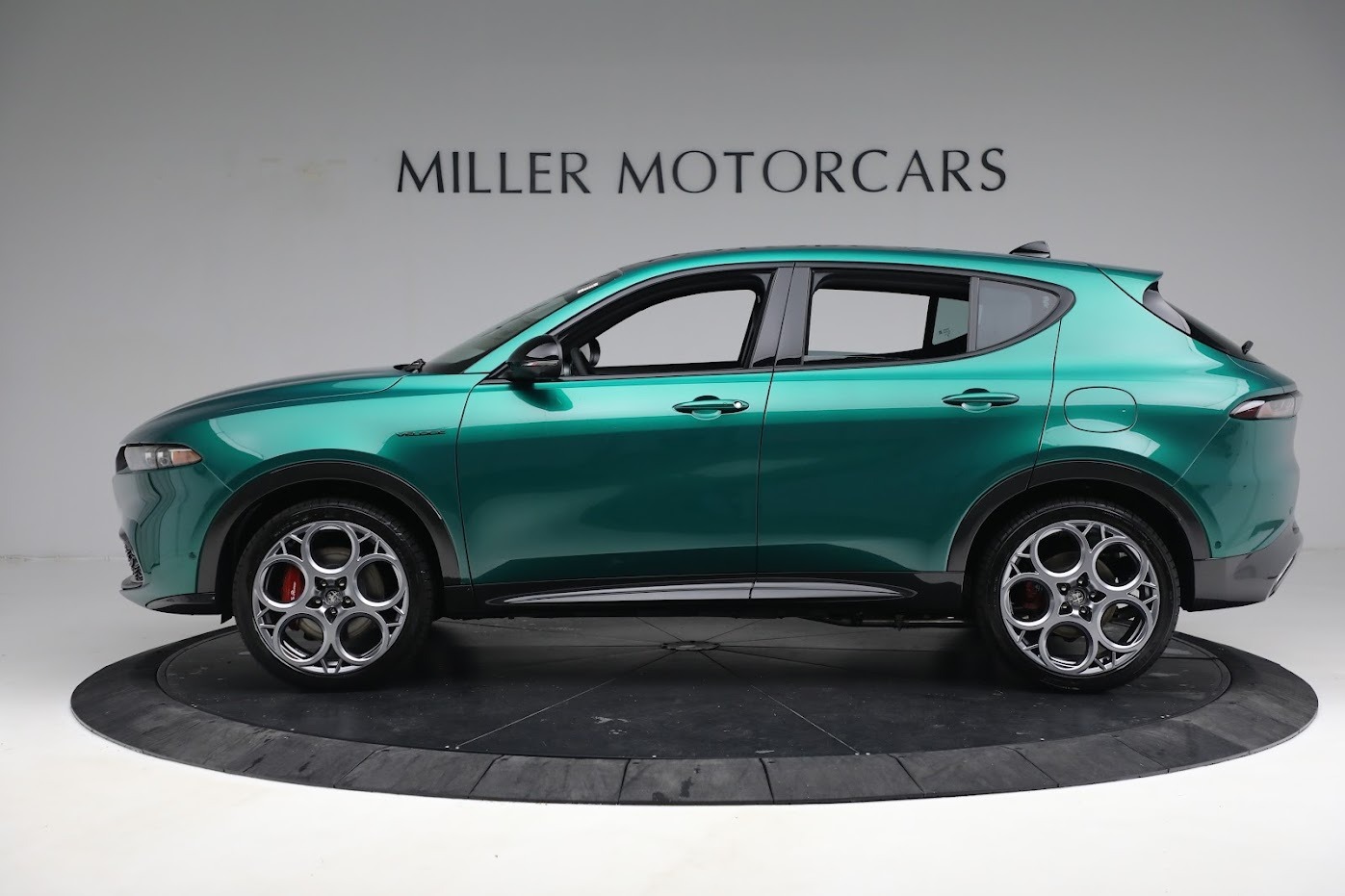 New 2024 Alfa Romeo Tonale Veloce | St. Petersburg, FL