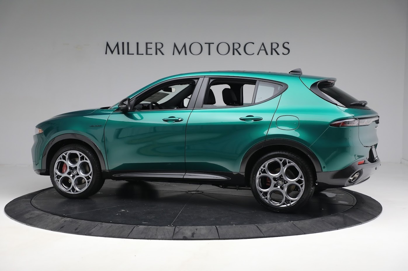New 2024 Alfa Romeo Tonale Veloce | St. Petersburg, FL