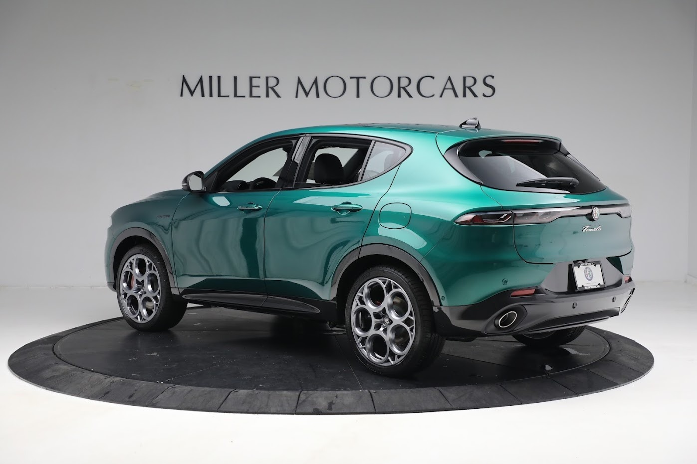 New 2024 Alfa Romeo Tonale Veloce | St. Petersburg, FL