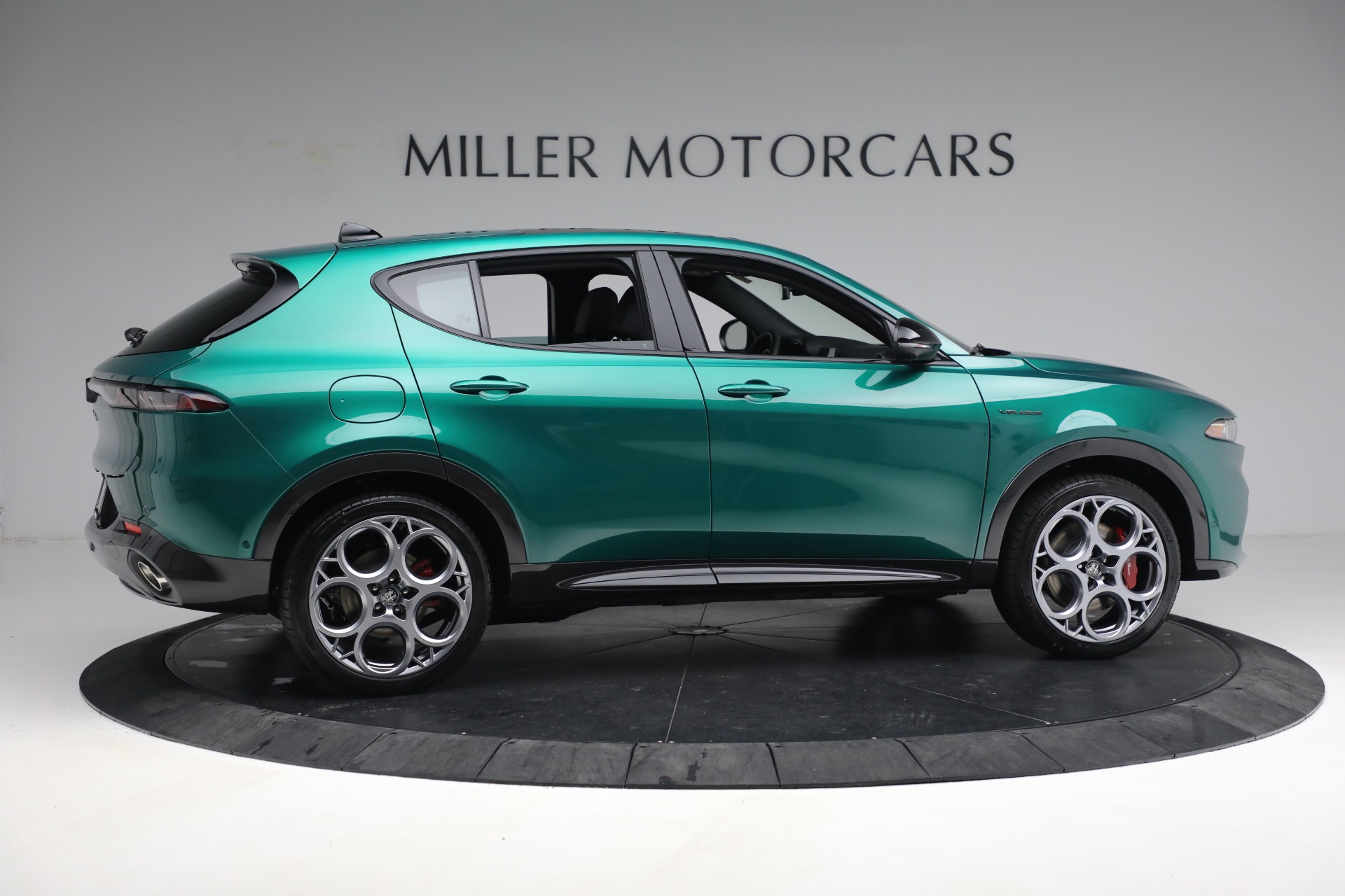 New 2024 Alfa Romeo Tonale Veloce | St. Petersburg, FL