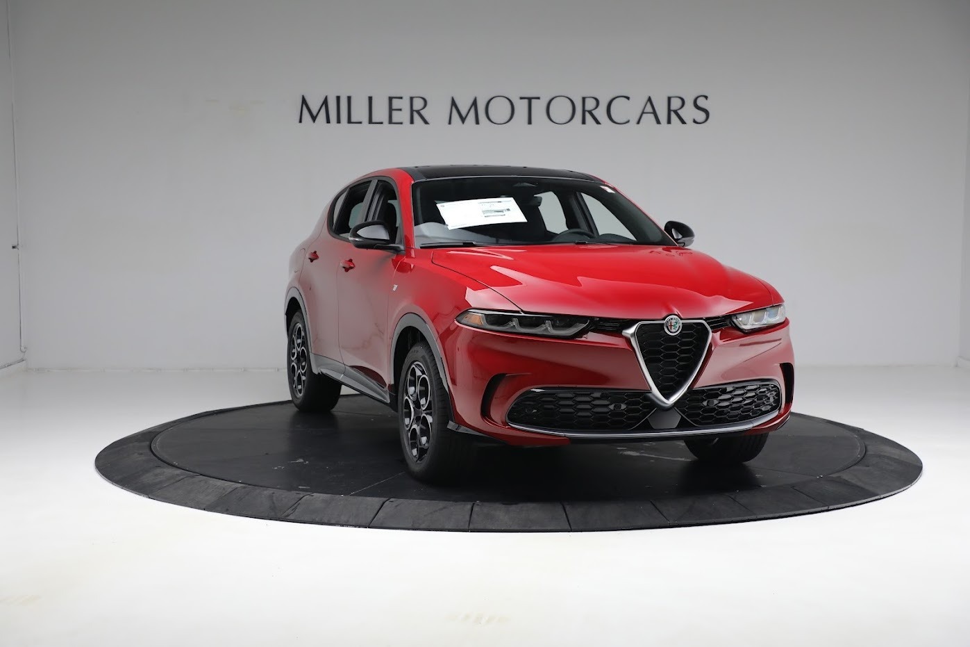 New 2024 Alfa Romeo Tonale Ti | St. Petersburg, FL