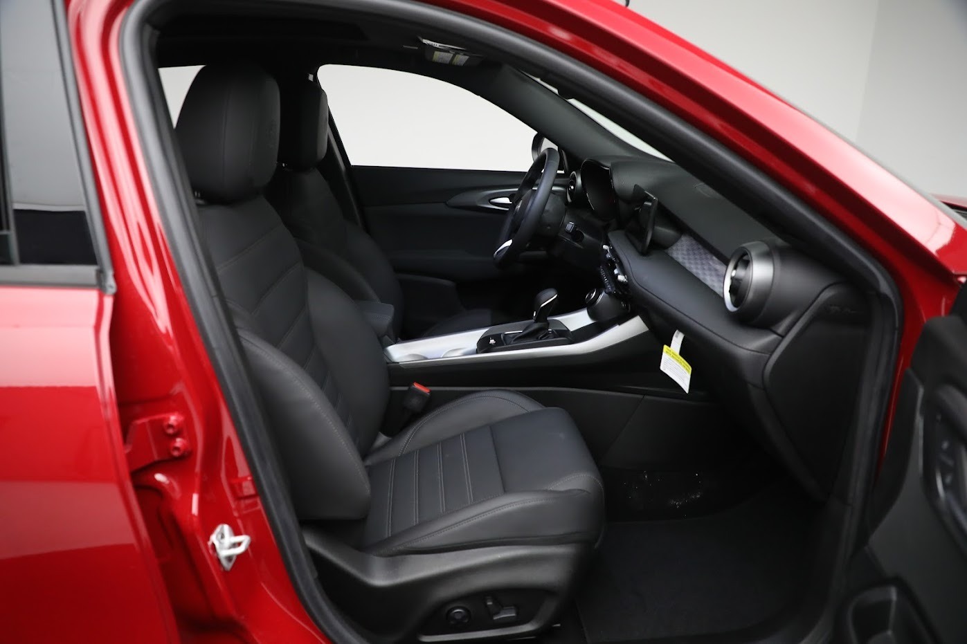 New 2024 Alfa Romeo Tonale Ti | St. Petersburg, FL