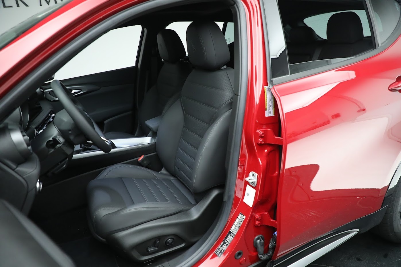 New 2024 Alfa Romeo Tonale Ti | St. Petersburg, FL