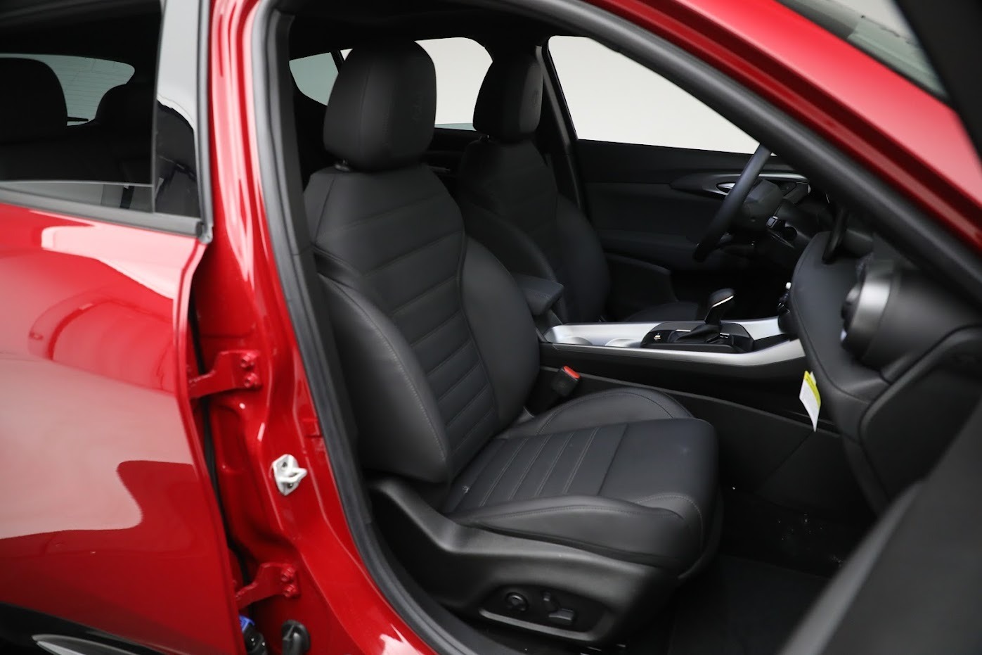 New 2024 Alfa Romeo Tonale Ti | St. Petersburg, FL