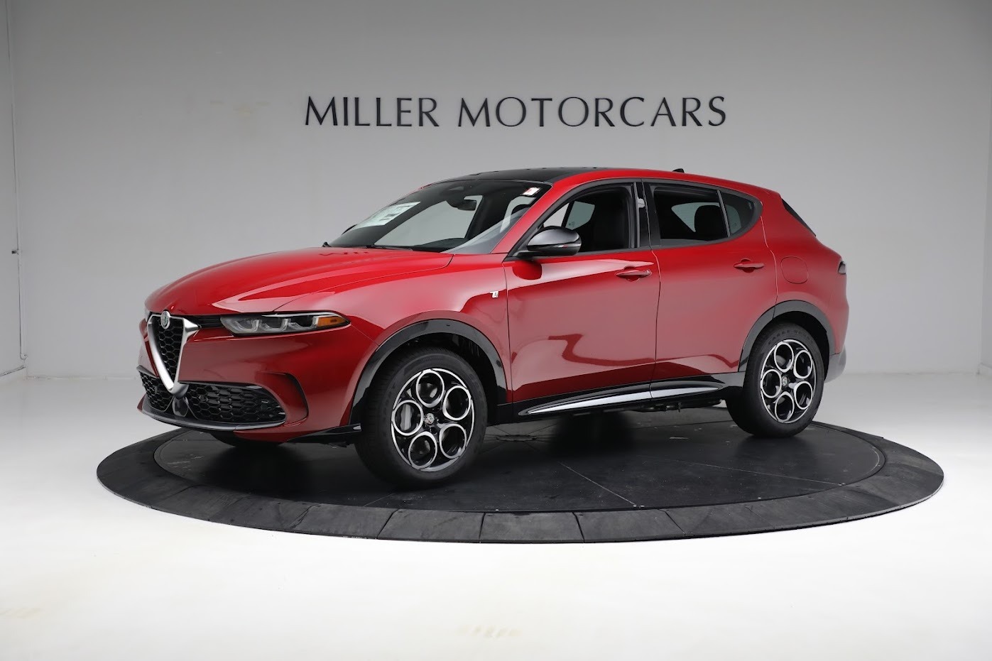 New 2024 Alfa Romeo Tonale Ti | St. Petersburg, FL