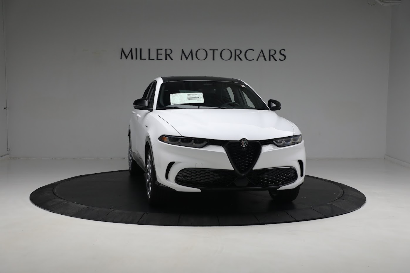 New 2024 Alfa Romeo Tonale Veloce | St. Petersburg, FL