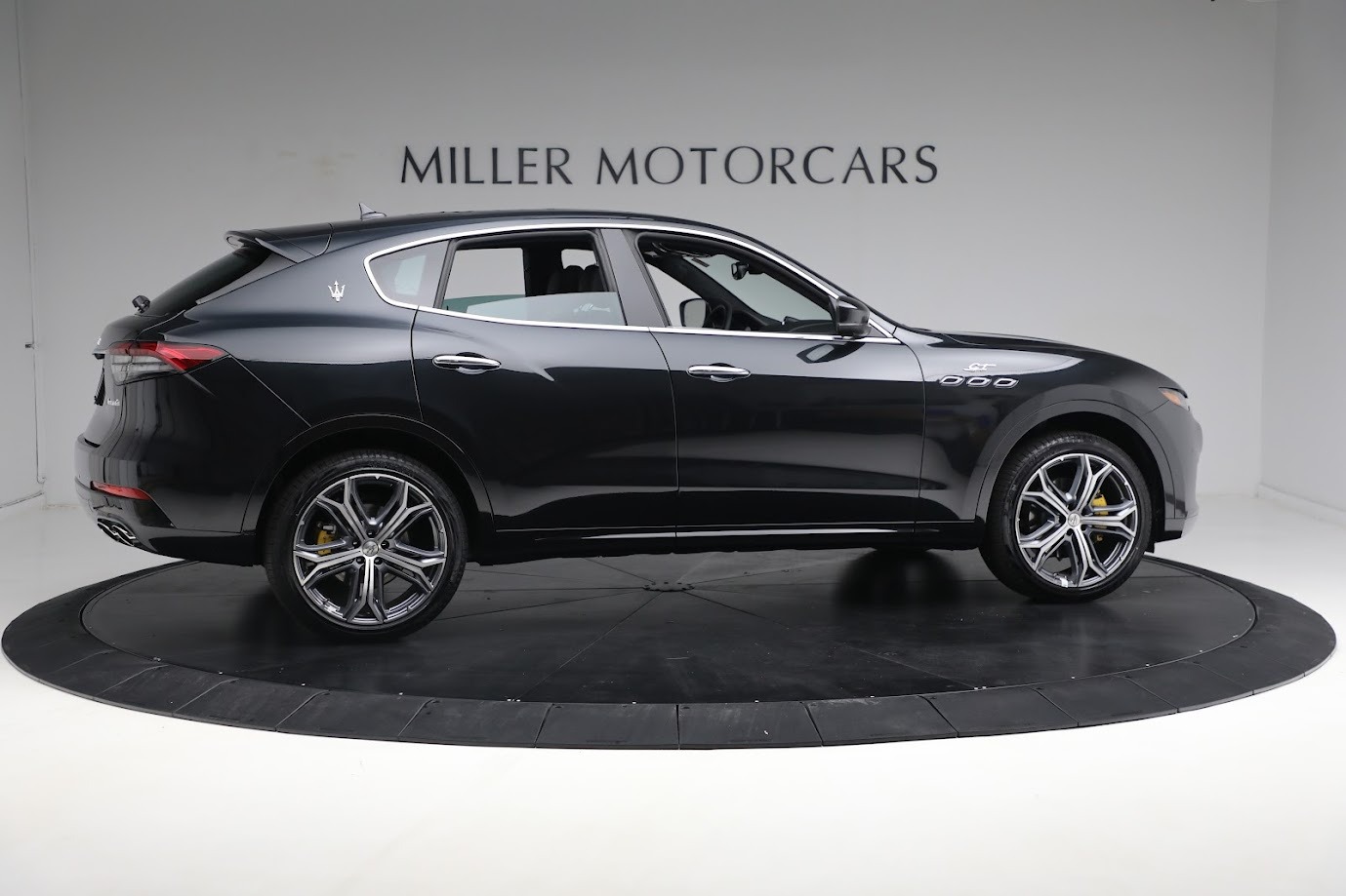 New 2023 Maserati Levante GT | St. Petersburg, FL