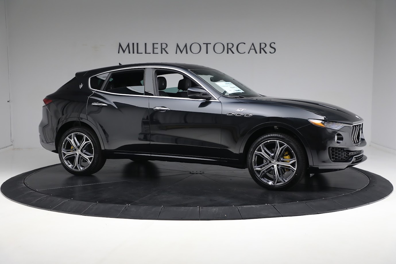 New 2023 Maserati Levante GT | St. Petersburg, FL