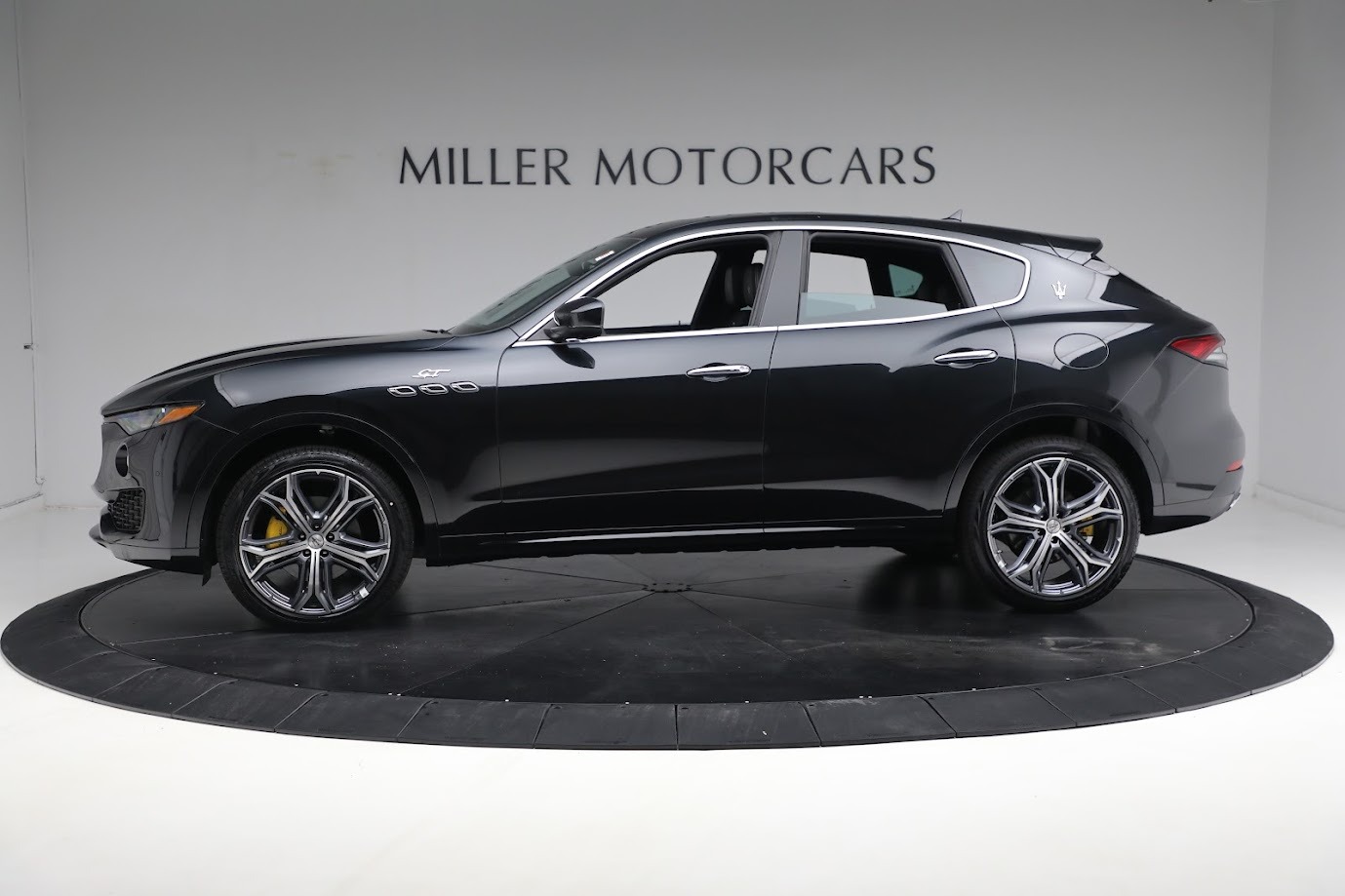 New 2023 Maserati Levante GT | St. Petersburg, FL
