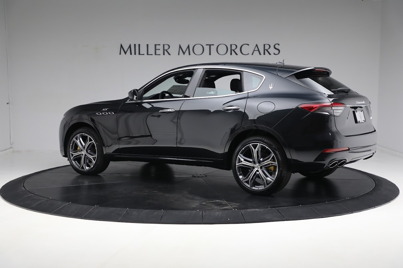New 2023 Maserati Levante GT | St. Petersburg, FL