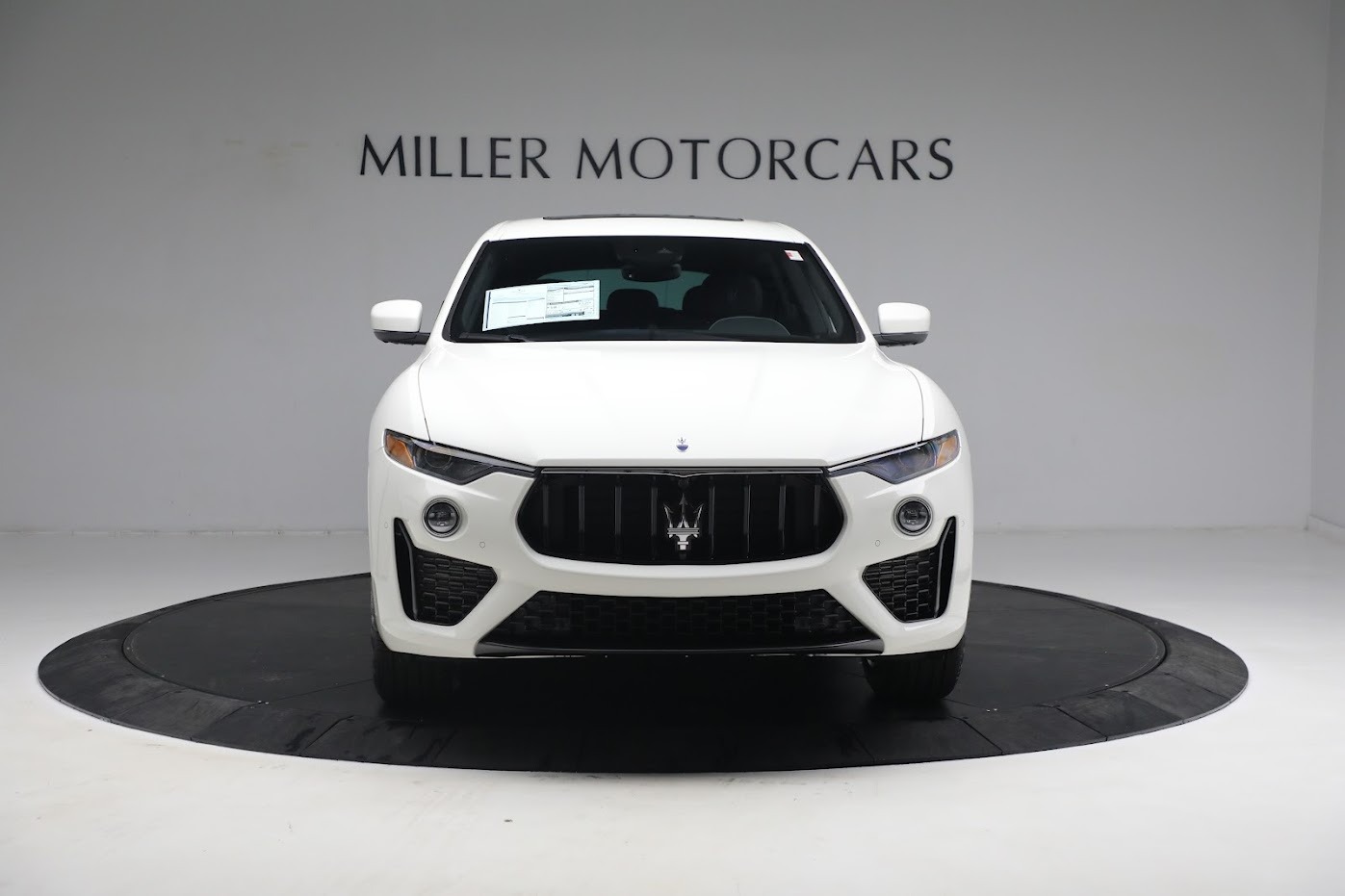 New 2023 Maserati Levante Modena | St. Petersburg, FL