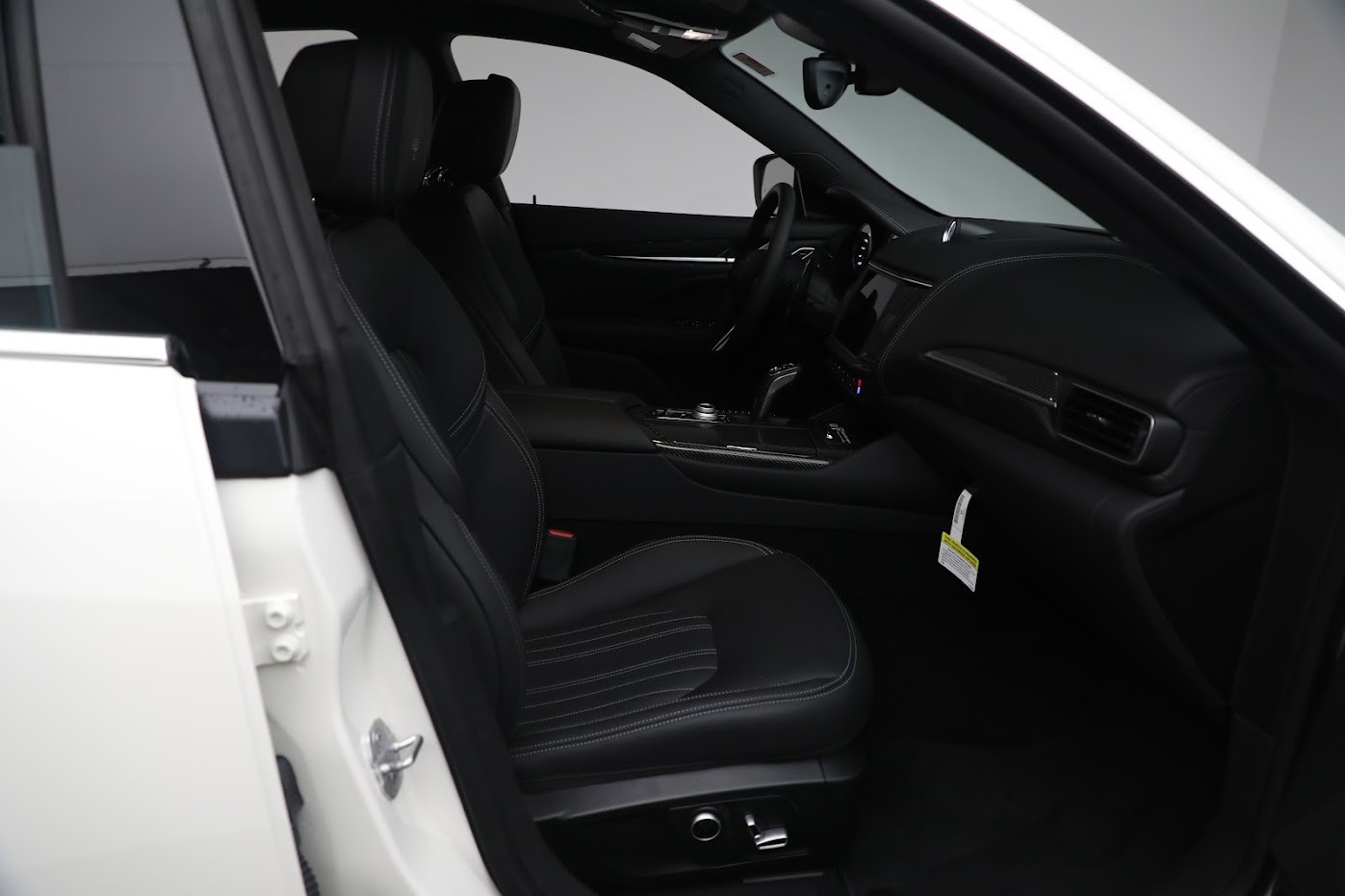 New 2023 Maserati Levante Modena | St. Petersburg, FL