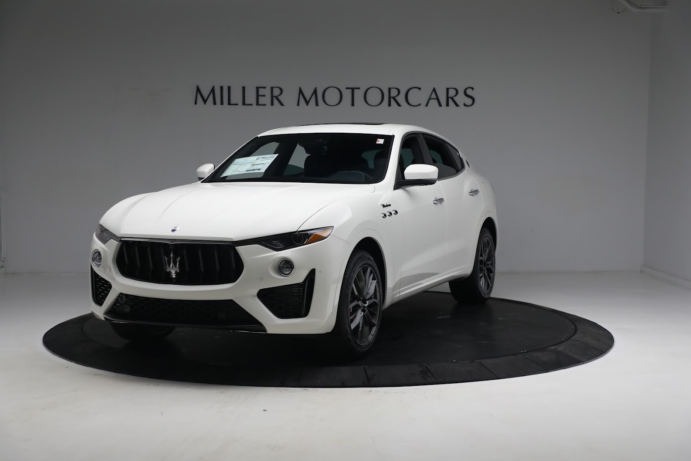 New 2023 Maserati Levante Modena | St. Petersburg, FL