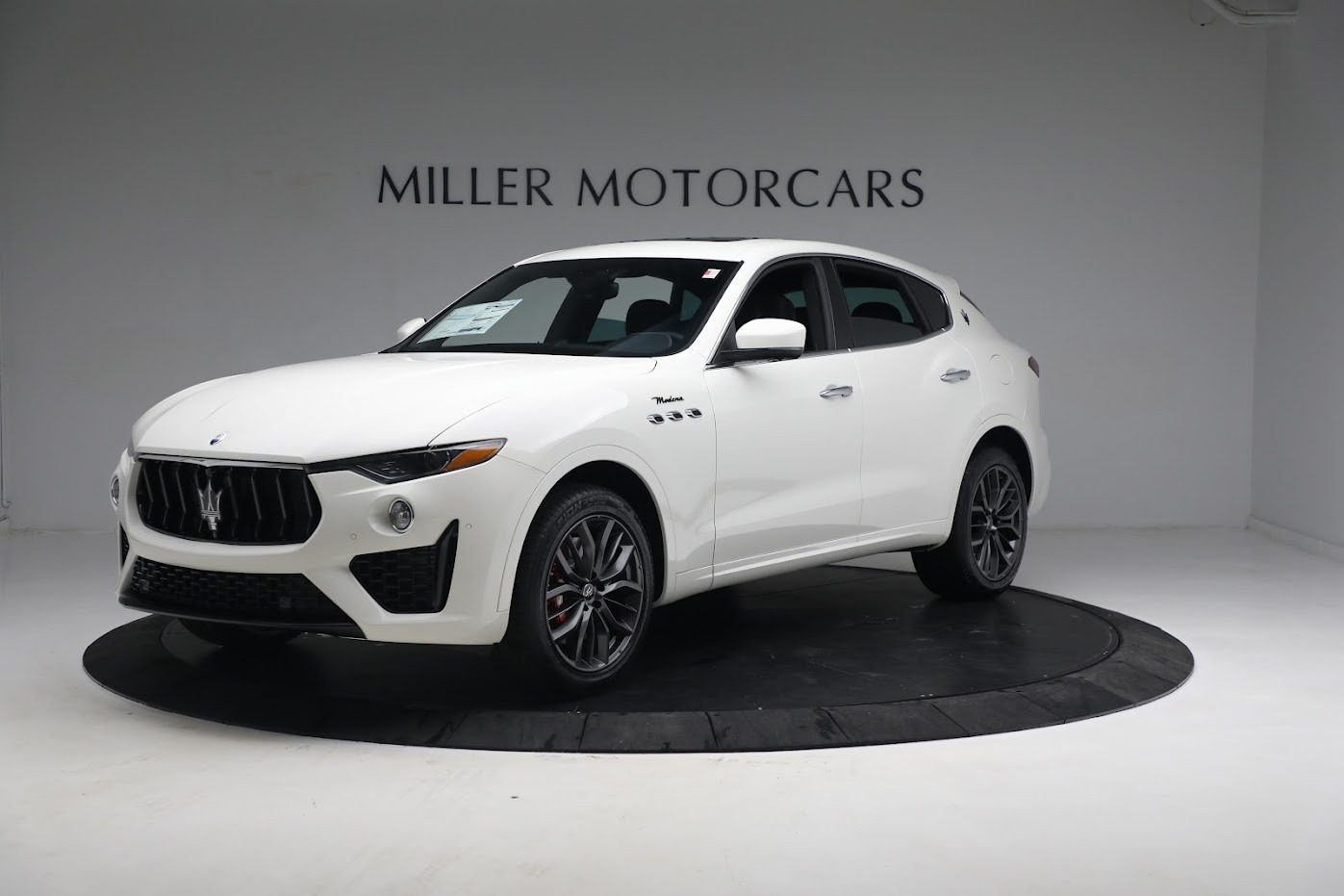 New 2023 Maserati Levante Modena | St. Petersburg, FL