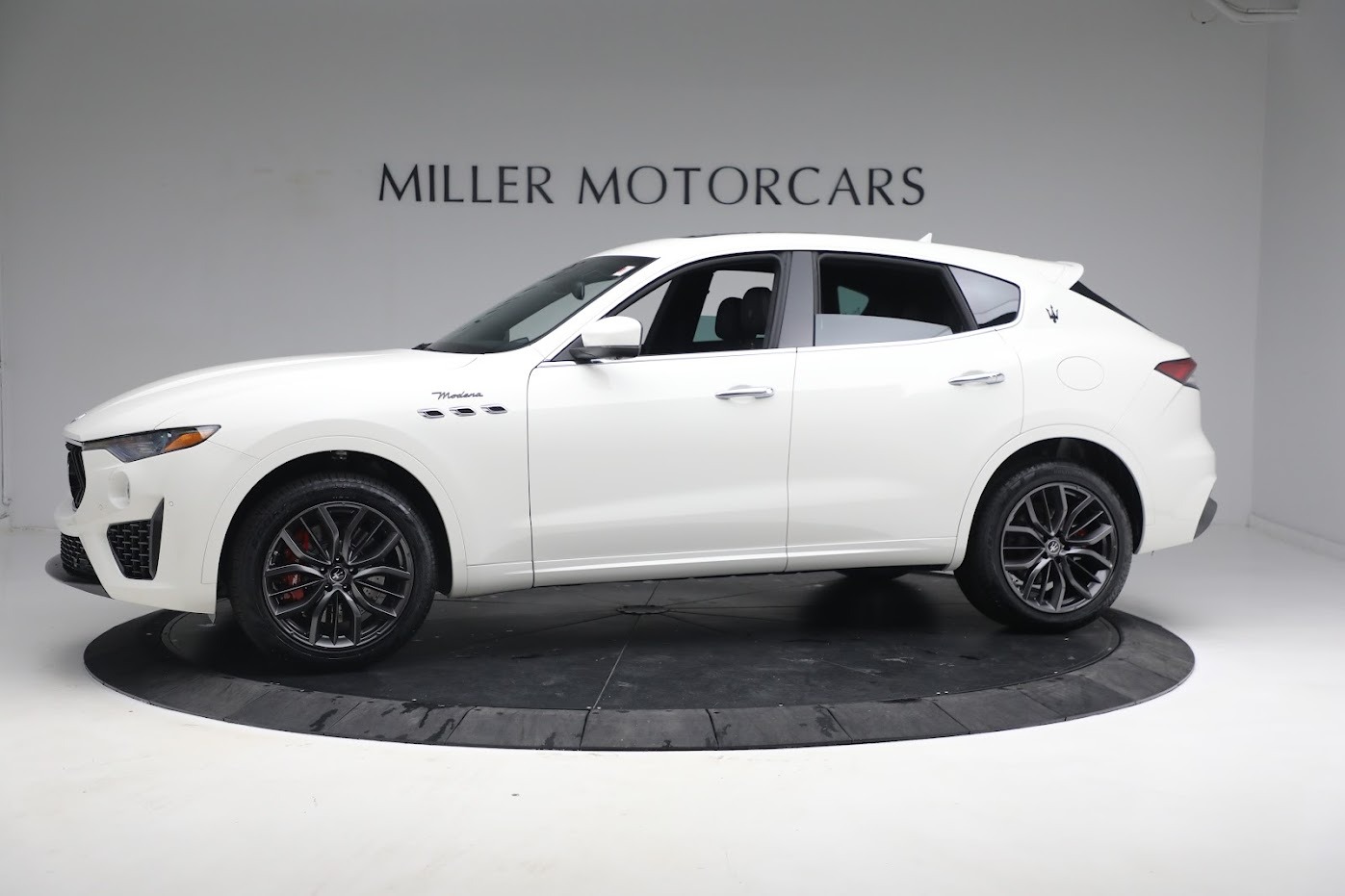 New 2023 Maserati Levante Modena | St. Petersburg, FL
