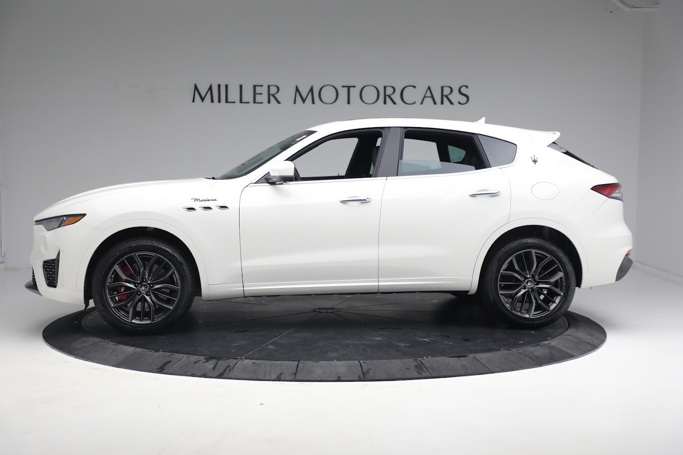 New 2023 Maserati Levante Modena | St. Petersburg, FL