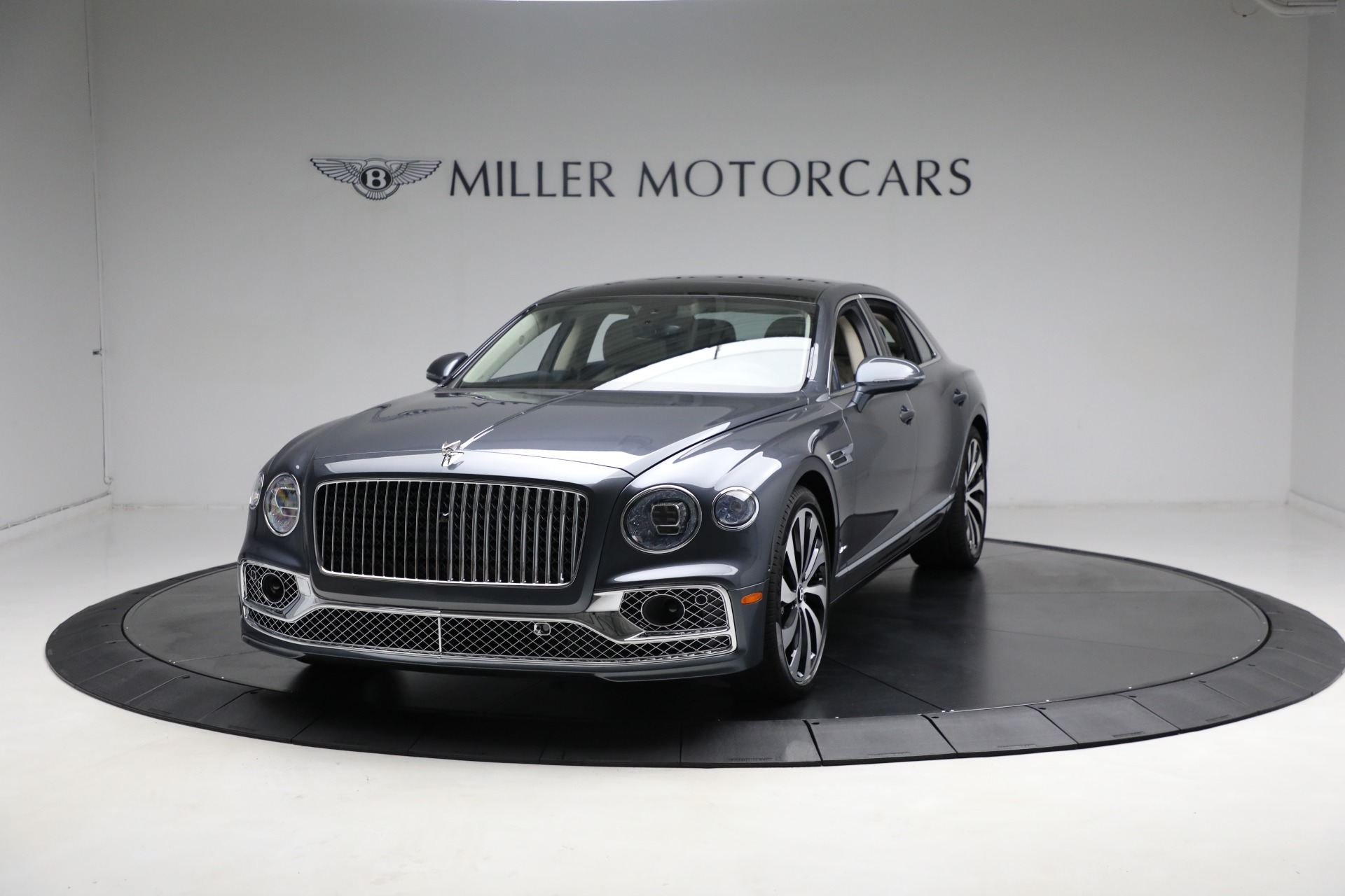 New 2024 Bentley Flying Spur Azure V8 | St. Petersburg, FL