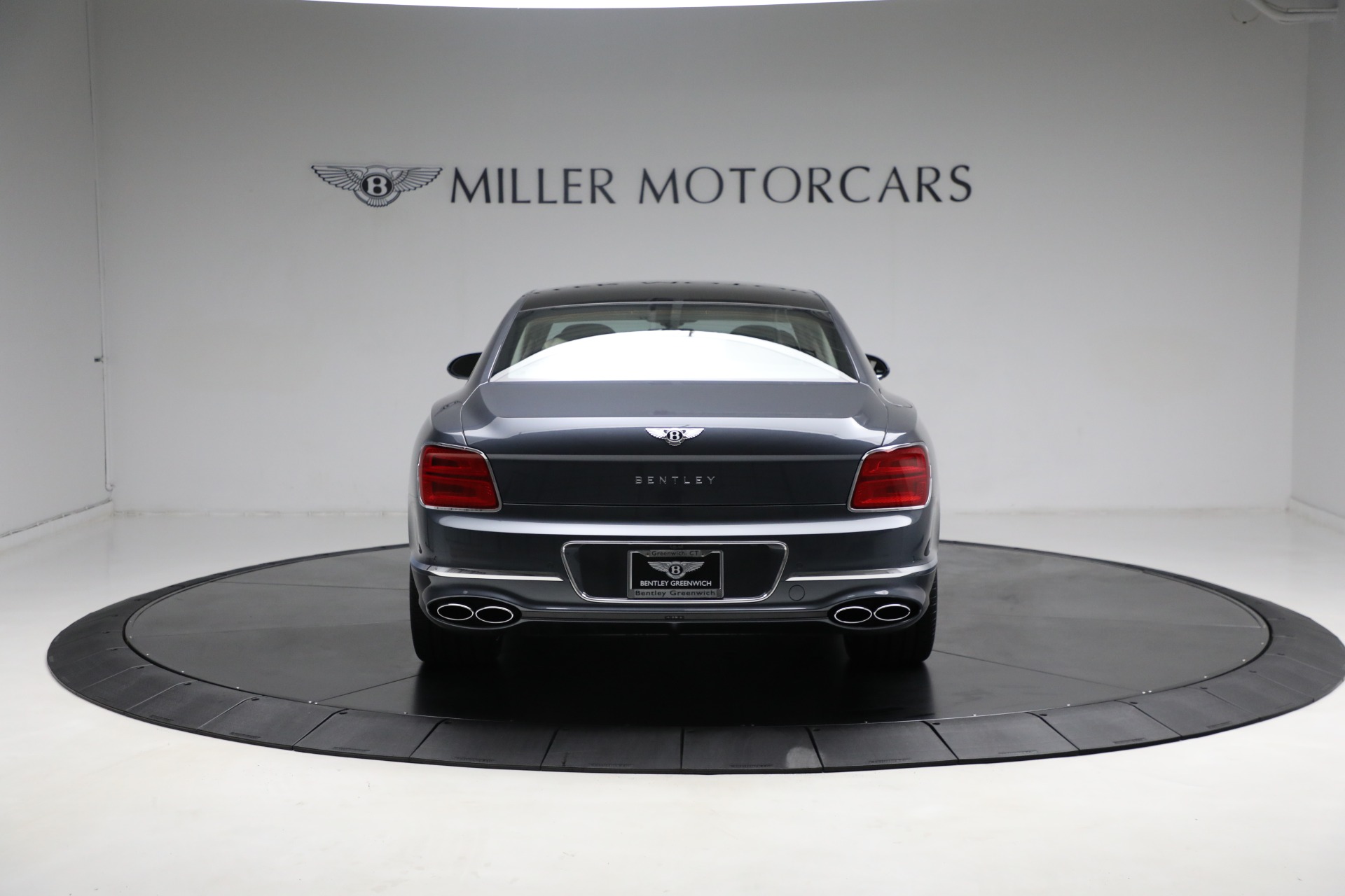 New 2024 Bentley Flying Spur Azure V8 | St. Petersburg, FL