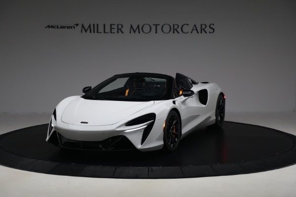 2026 McLaren Artura Spider